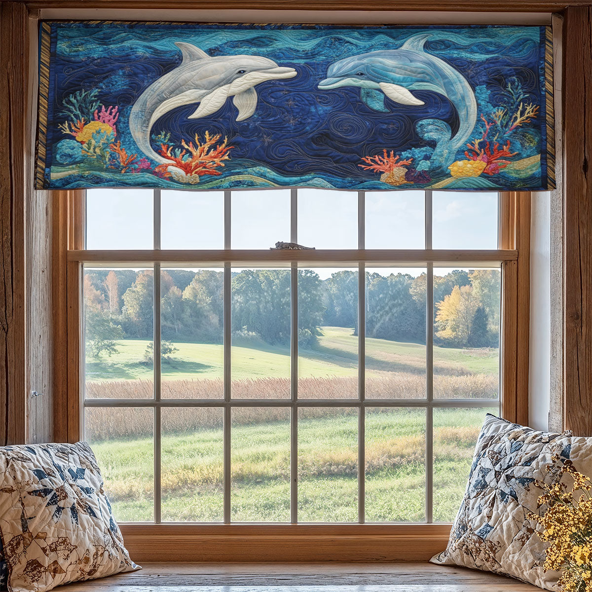 Dolphin In Ocean WX2205016CL Quilted Valance