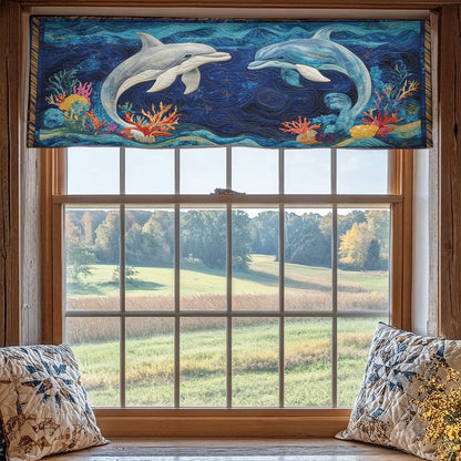 Dolphin In Ocean WX2205016CL Quilted Valance
