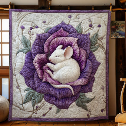 White Mouse Red Cabbage WY3012036CL Quilt