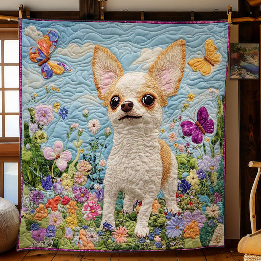 Chihuahua Love WN2403019CL Quilt