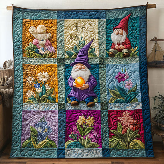 Golden Glow Gnome WN2208055CL Quilt