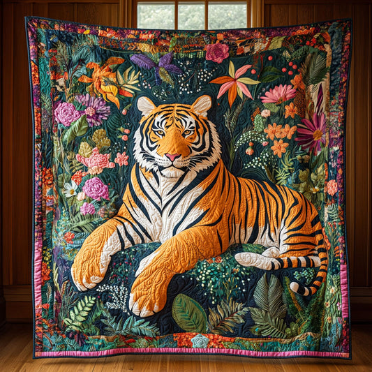 Among Jungle CP0407068CL Quilt