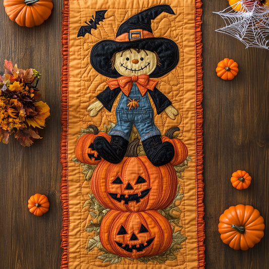 Glowing Scarecrow Night WN0508011CL Quilted Table Runner