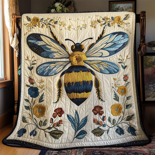 Golden Hive YR0502028CL Quilt