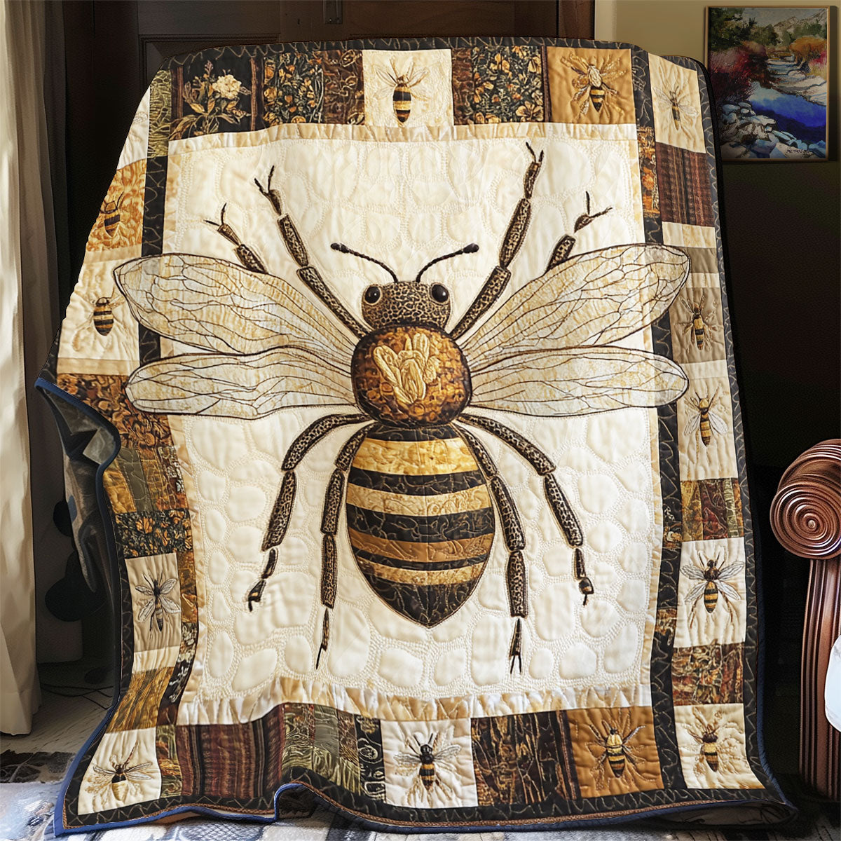 Golden Hive YR2801040CL Quilt