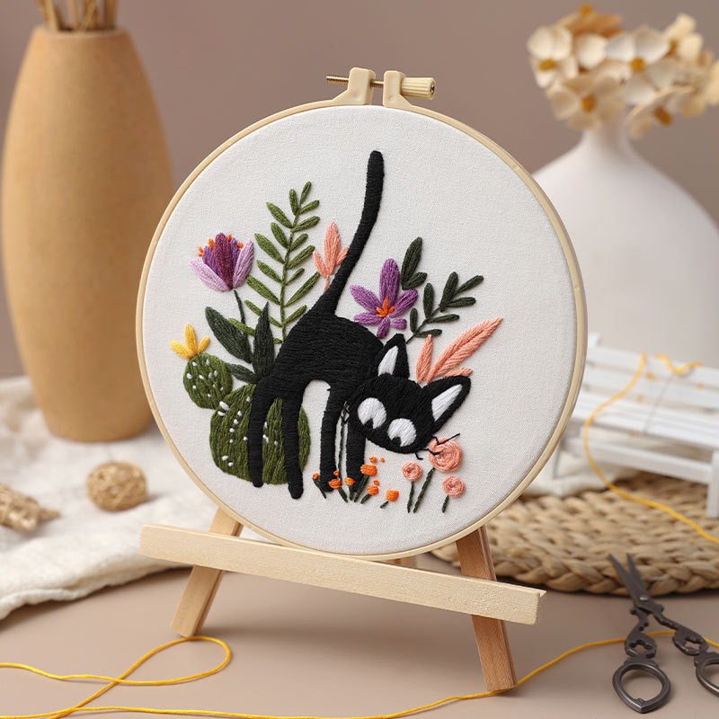 Black Cat DIY Embroidery Beginner Kits