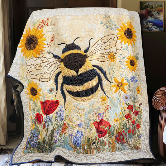 Bee's Path Through Petals WU1203058CL Quilt