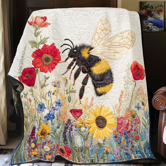Bee's Path Through Petals WU1203059CL Quilt