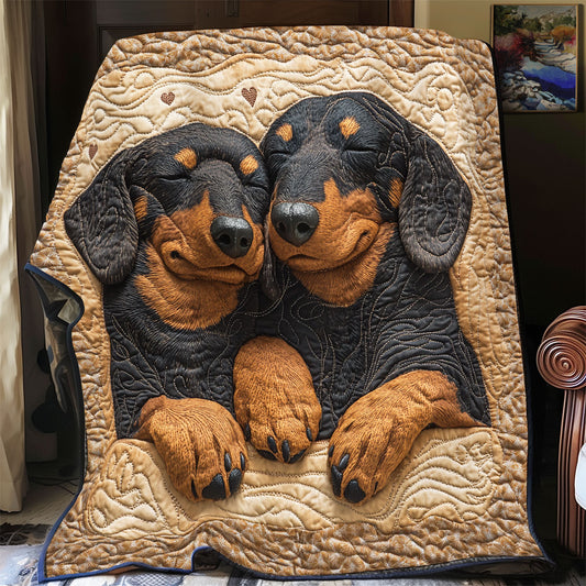 Sleeping Dachshund WU1601004CL Quilt