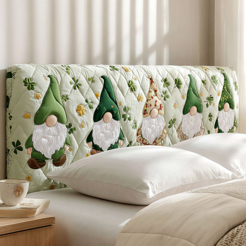 Mossy Clover Gnome WJ0501053CL Quilted Headboard Slipcover