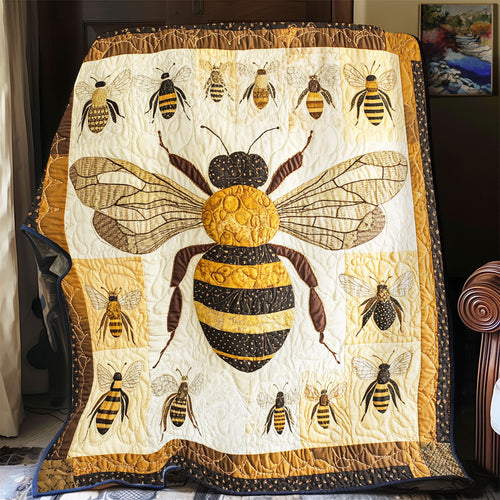Queen Bee’s Haven YR2801019CL Quilt
