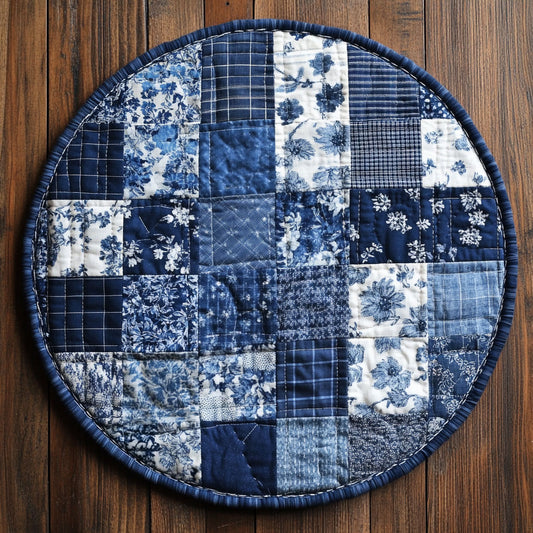 Rustic Denim Dreams WU2103105CL Quilted Round Mat