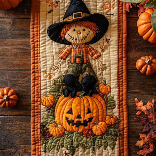 Scarecrow Lantern Moment WN0508038CL Quilted Table Runner