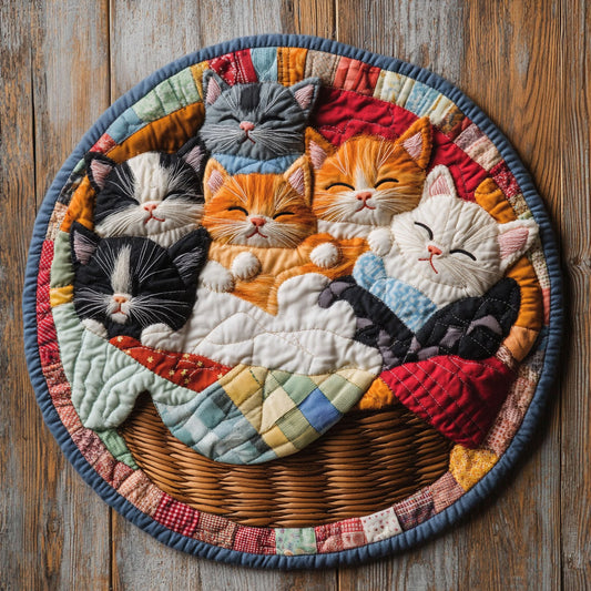 Sleeping Kittens WU2203007CL Quilted Round Mat